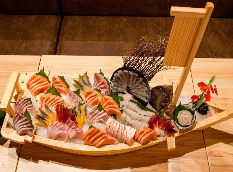 Combo sashimi (24 stuks)